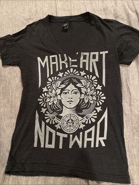 Obey Black & White 'Make Art Not War' Graphic Tee